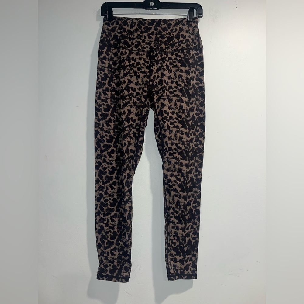 VARLEY Freesoft high rise leggings in Brown Contrast Cheetah
